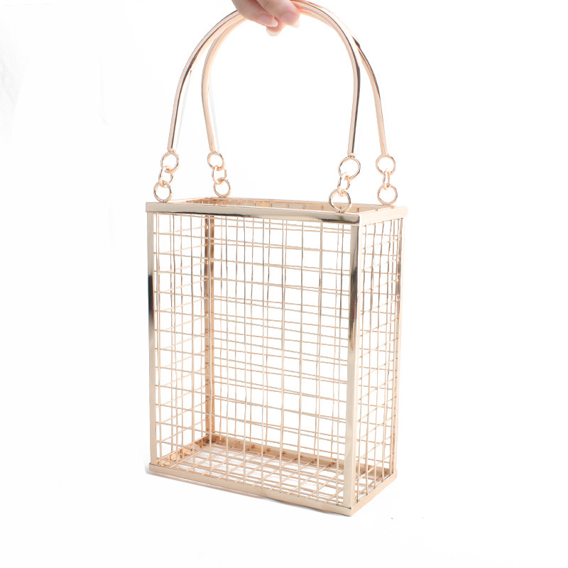 Borsa a tracolla cava in metal - Mesh Strap Metal recensione e prezzo