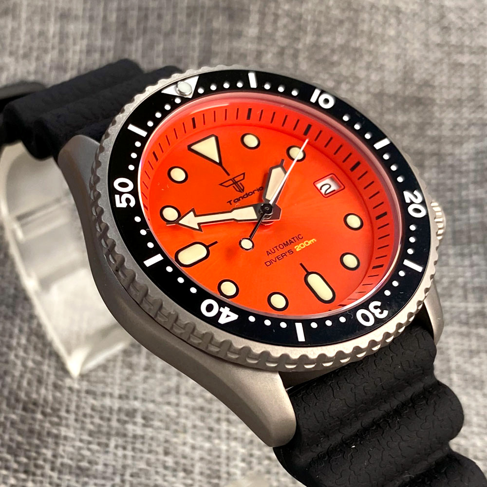 Orologio da Uomo Tandorio 41mm - Rubber Strap Diver recensione e prezzo
