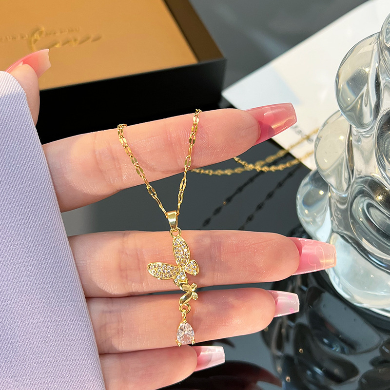 Collana in Acciaio al Titanio  - Butterfly Clasp Deployant recensione e prezzo